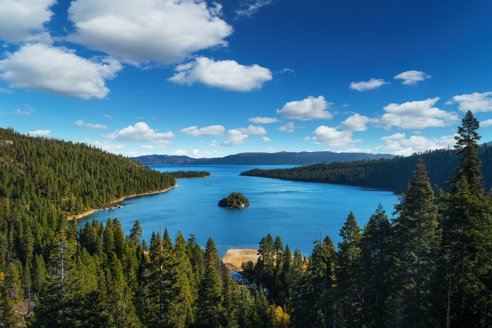 blue-lake-tahoe-view