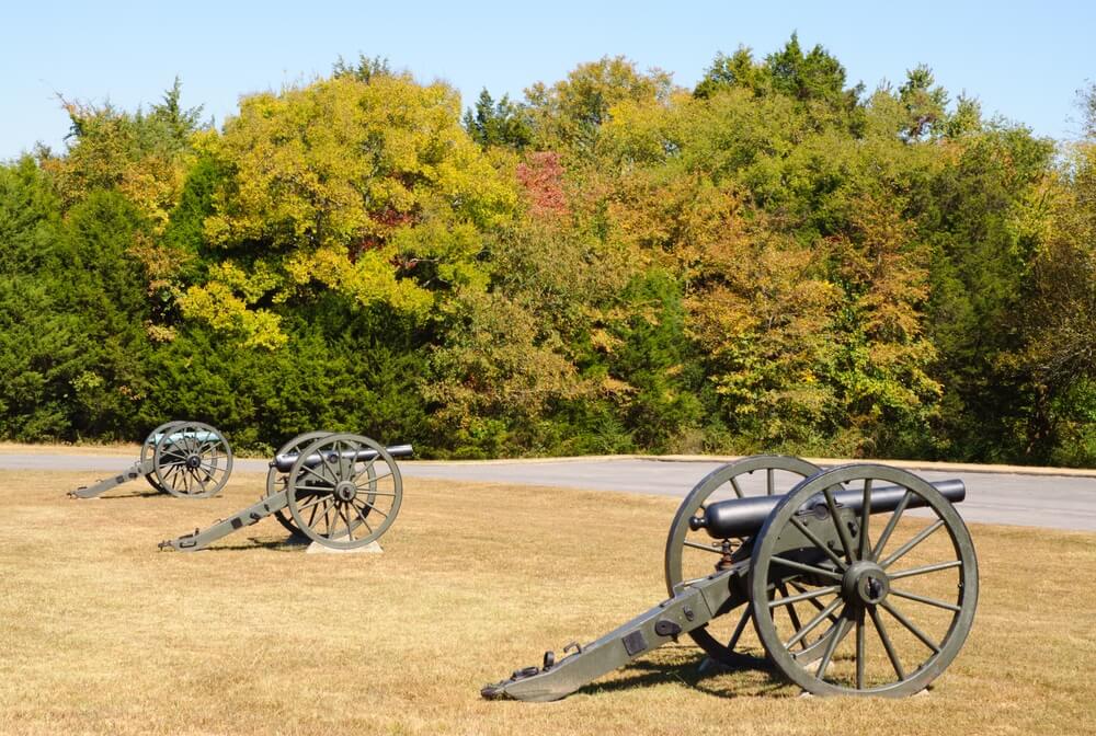 canons-at-stones-river-national-battlefield
