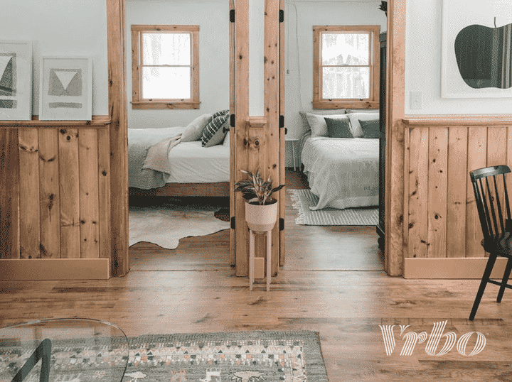 vrbo-catskill-cabin-bedrooms
